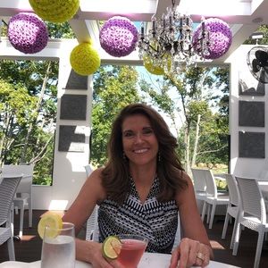 Meet your Posher, Donna